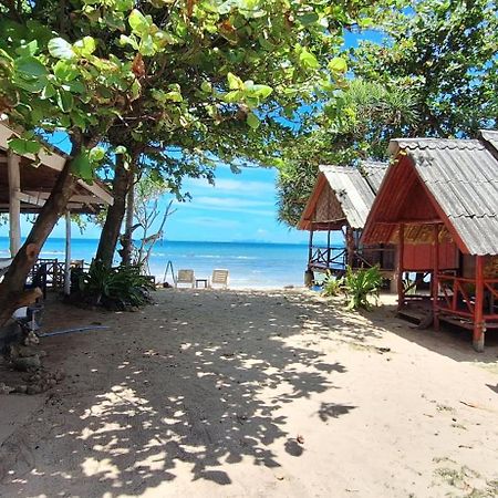 Breizh Cape Beach Bungalows Koh Lanta Exterior foto