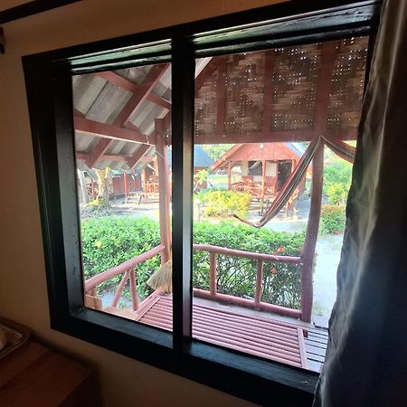 Breizh Cape Beach Bungalows Koh Lanta Exterior foto